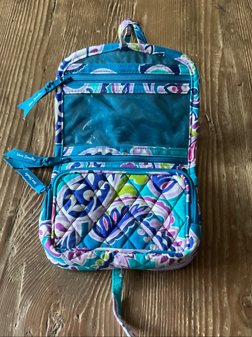 Vera Bradley retired Waikiki Paisley Turquoise Floral Quilted Cosmetic Organizer